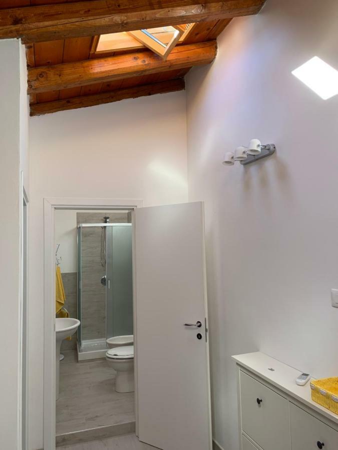 Deni'S Apartments Syracuse Екстер'єр фото
