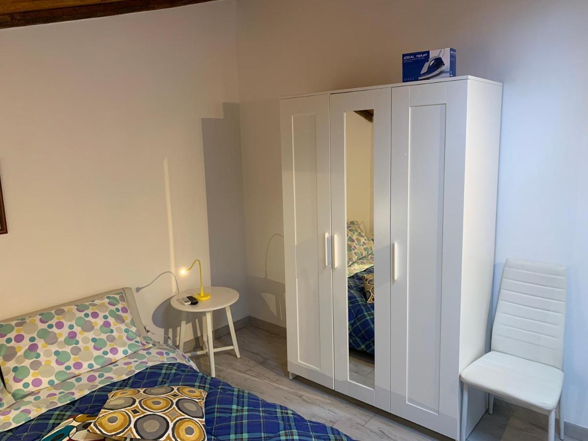 Deni'S Apartments Syracuse Екстер'єр фото
